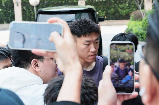 十八强赛生死局：朱辰杰刘若钒直面压力，唯全胜可续命