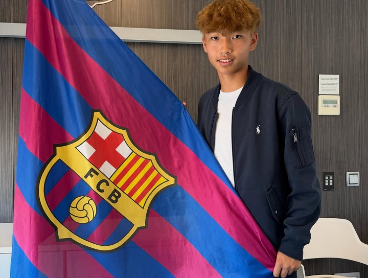14岁李昊炎签约拉玛西亚U15 首位中国球员写入巴萨青训史