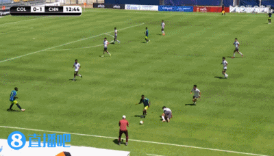 半场零封！依合散扑点+多次关键扑救 U19国足0-0哥伦比亚