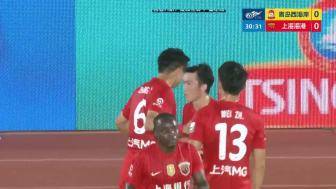 13轮不败!西海岸2-1十人海港 张源直红VAR吹掉4球阿齐兹两助攻
