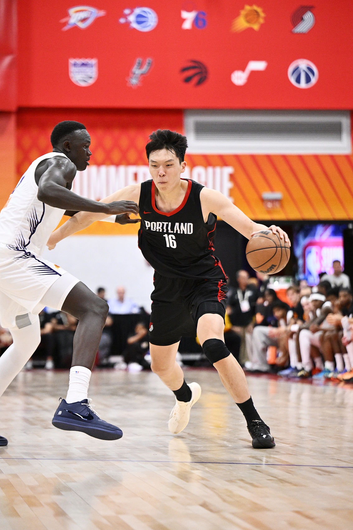 杨瀚森夏联二年级首秀12+9+4 三分命中率提升 杨瀚森夏联二年级首秀12+9+4 三分命中率提升