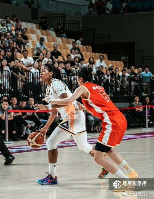 广东女篮六人轮换47-43险胜河南 05后梯队防守致胜 广东女篮六人轮换47-43险胜河南 05后梯队防守致胜
