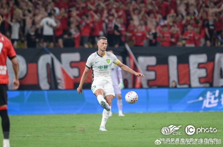 张玉宁梅开二度62球平队史纪录 国安2-2客平蓉城遭补时绝平