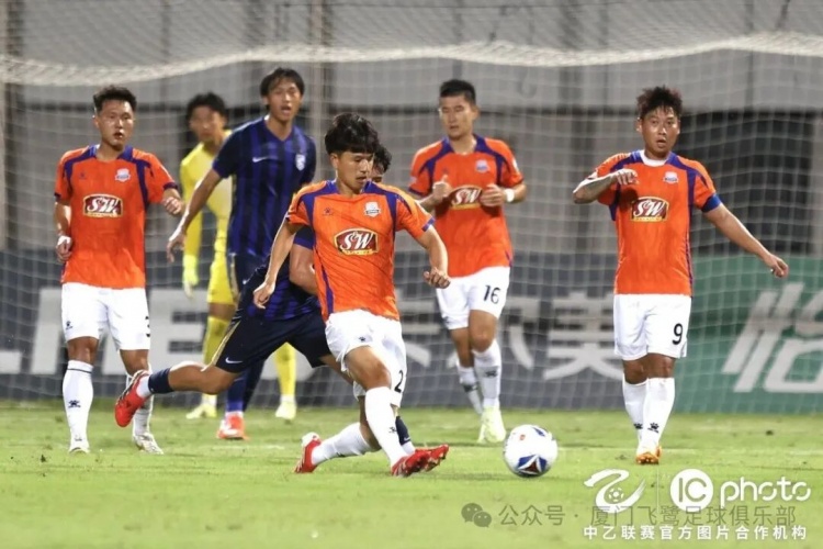 近8轮1胜，厦门飞鹭客场1-2遭武汉三镇B队逆转