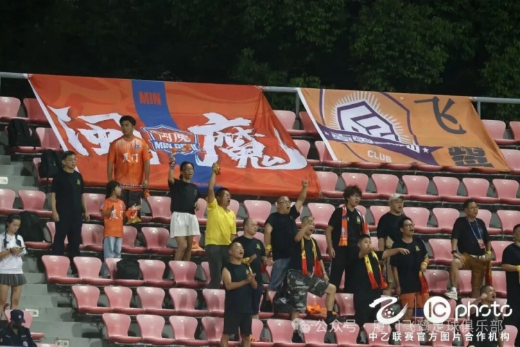 近8轮1胜，厦门飞鹭客场1-2遭武汉三镇B队逆转