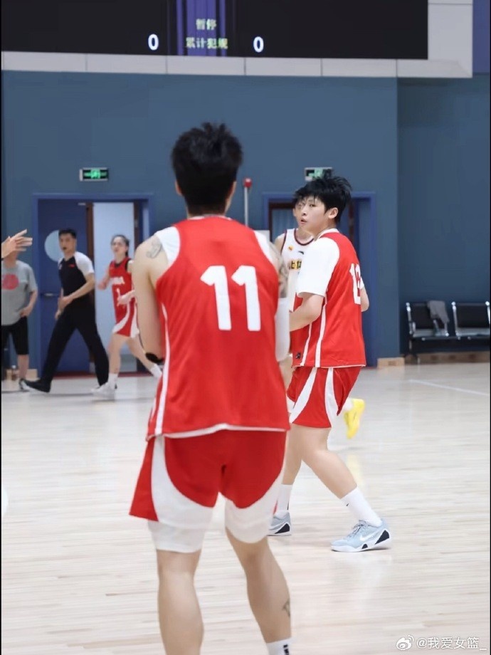杨舒予陈明伶归队合练 女篮三战尼日利亚名单敲定