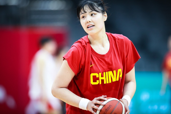 新京报:李月汝缺席世界杯 中国女篮战术层面要做哪些应对? 新京报:李月汝缺席世界杯 中国女篮战术层面要做哪些应对?